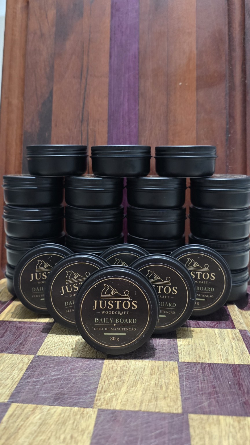Latas reais de 30 g da cera Daily Board JUSTOS